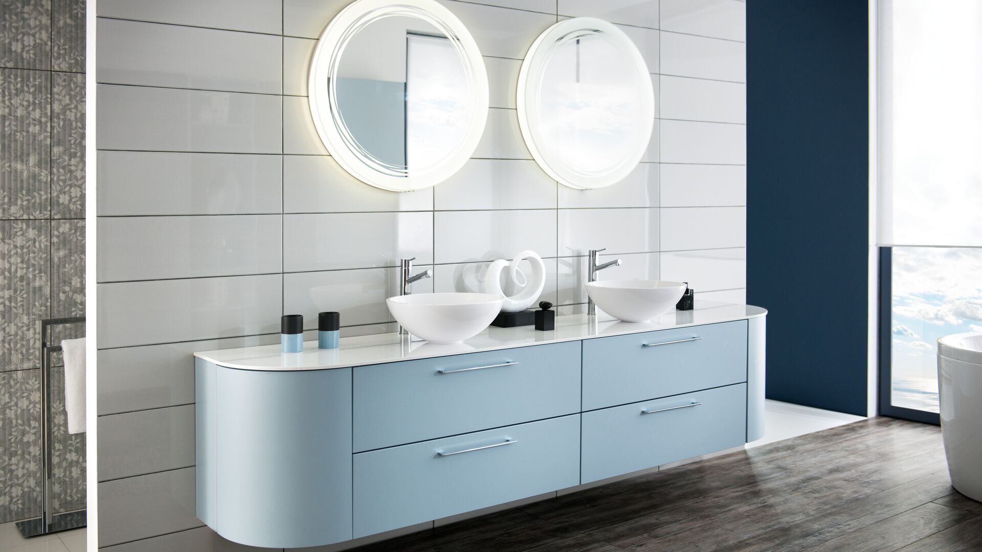 salle de bain coloris bleu et blanc
