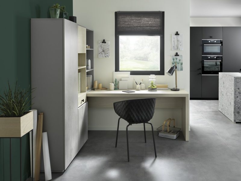 Bureau d'angle avec rangements pour télétravail