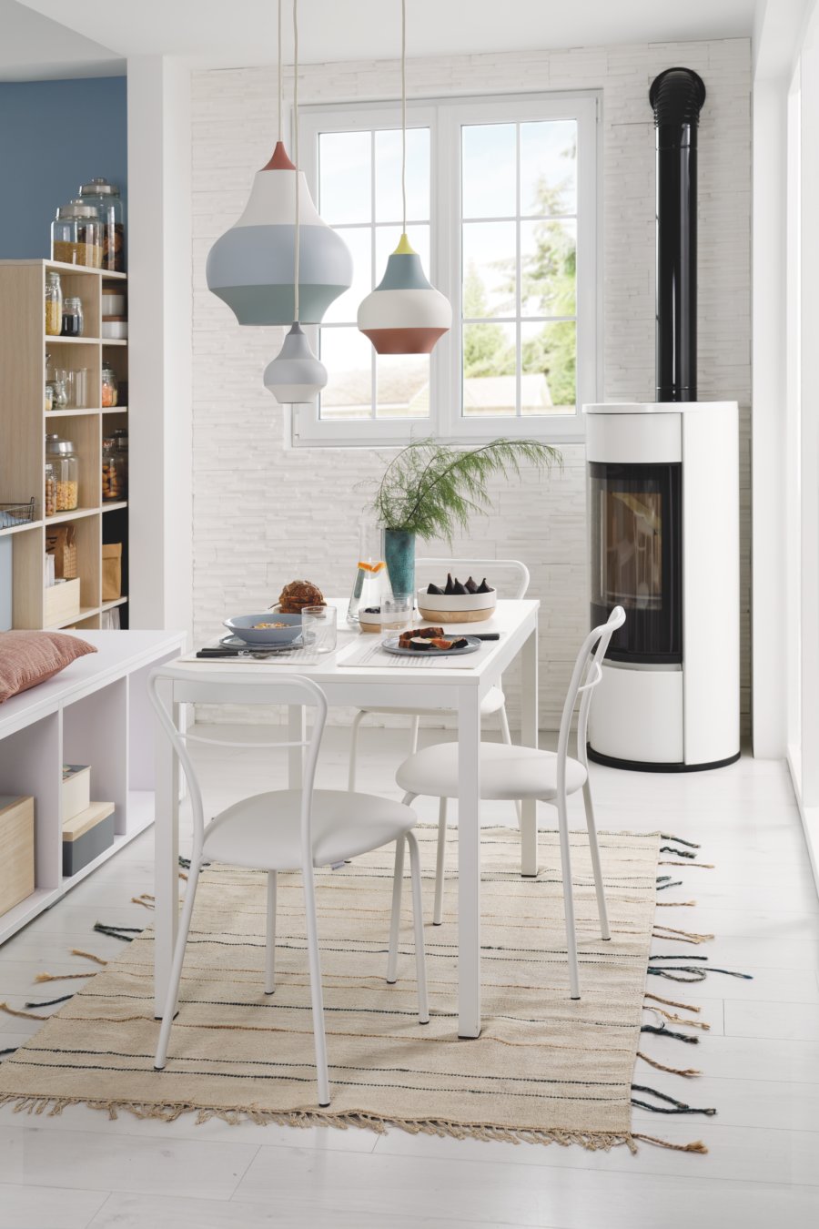 Une cuisine apaisante aux tons pastels.
