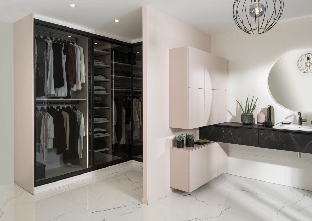 salle de bains et dressing d'angle coloris rose poudré