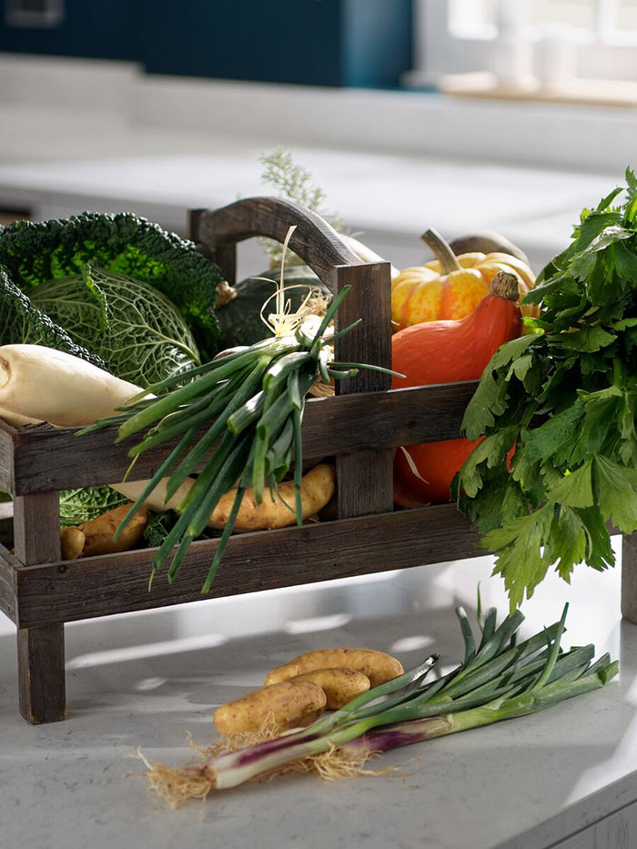 Cesta de verduras de temporada