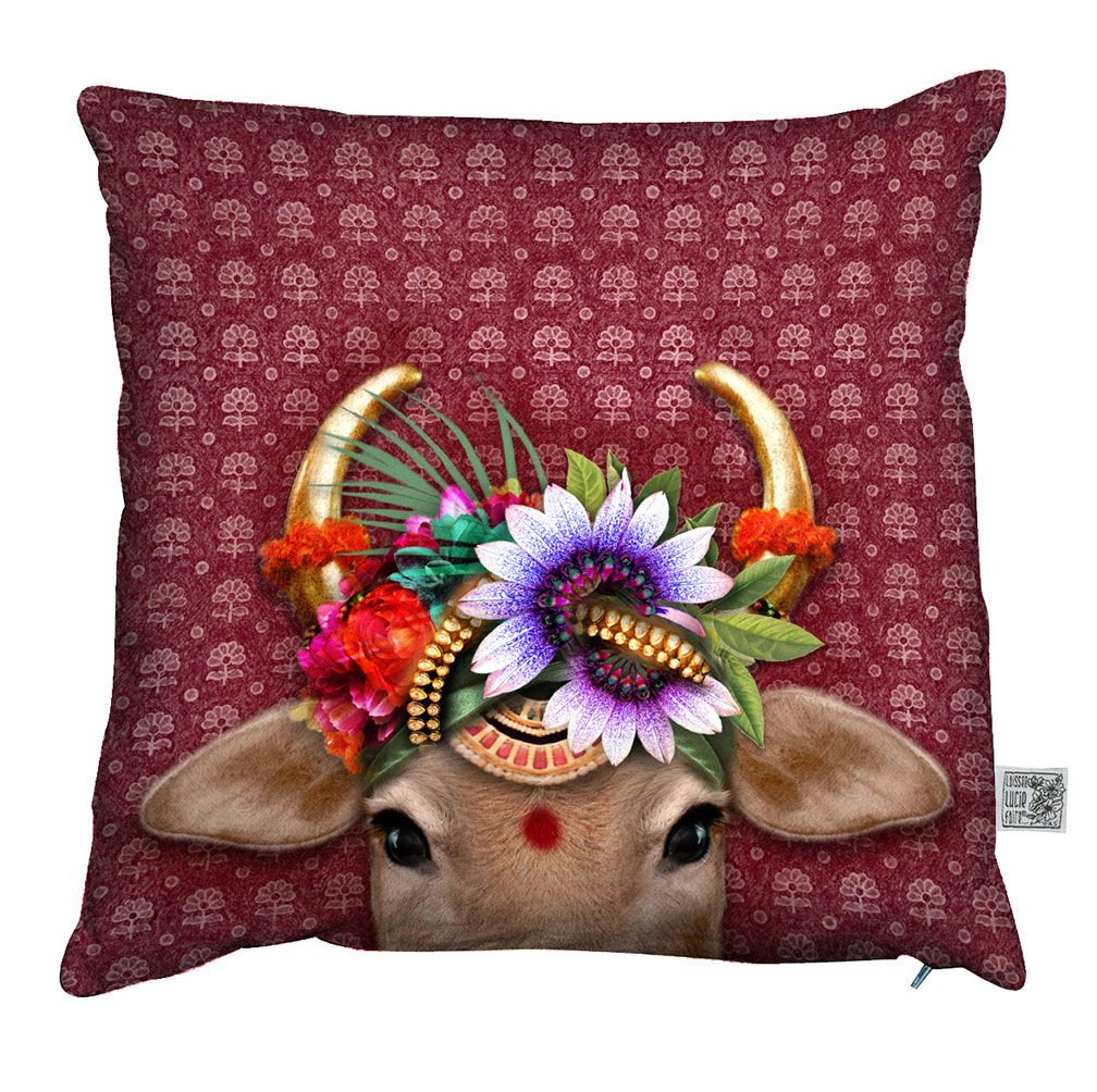 Laissez Lucie Faire & son coussin plus décalé