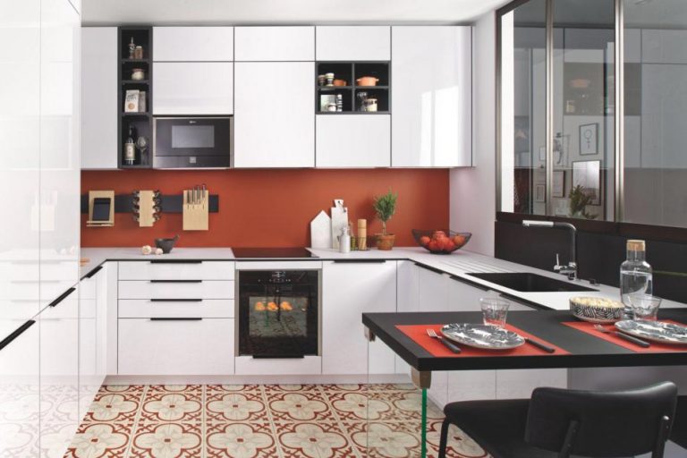 Bob Doit Refaire Le Carrelage De Sa Cuisine