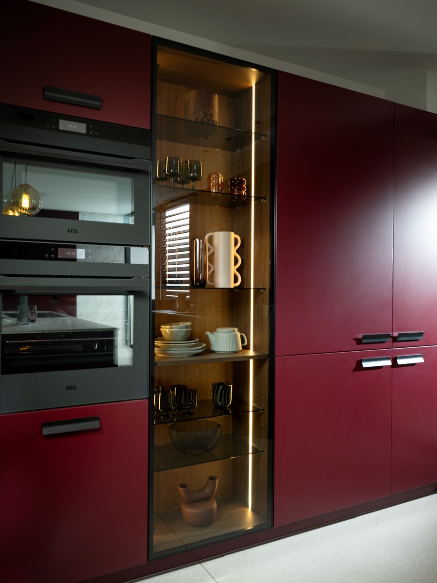 Armoire vitrée éclairée avec style